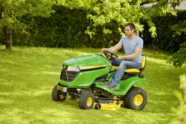 John deere 310 online lawn tractor